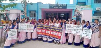 asha-workers-in-bihar-are-on-a-continuous-strike
